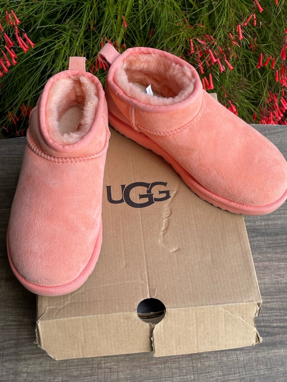 UGG Classic Ultra Mini Pink Carnation Boots Women’s Size 7 Authentic